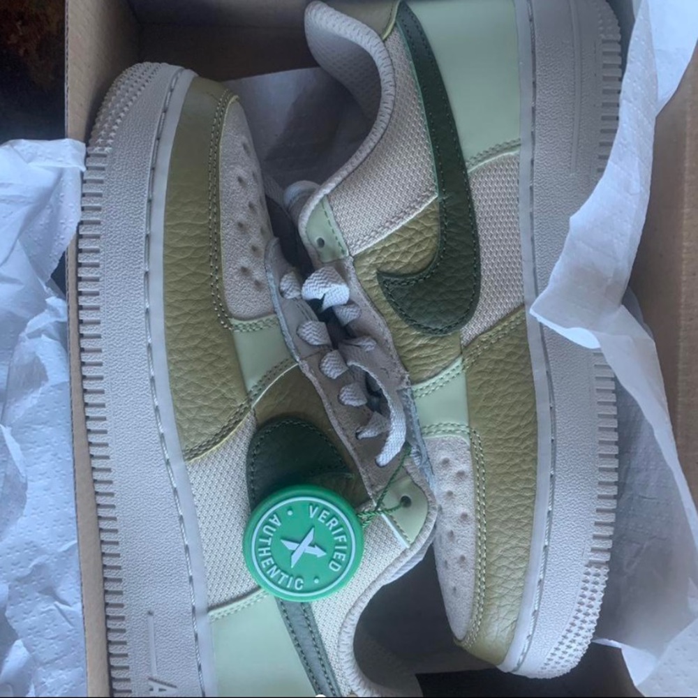 Nike Air Force 1s Low